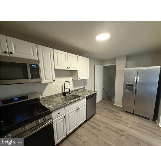 8768 CIMARRON CIR, Parkville, MD 21234
