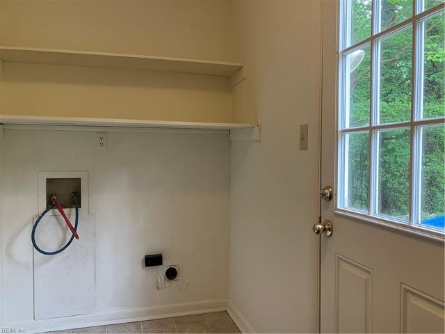 102 Stavenger CT, Williamsburg, VA 23188