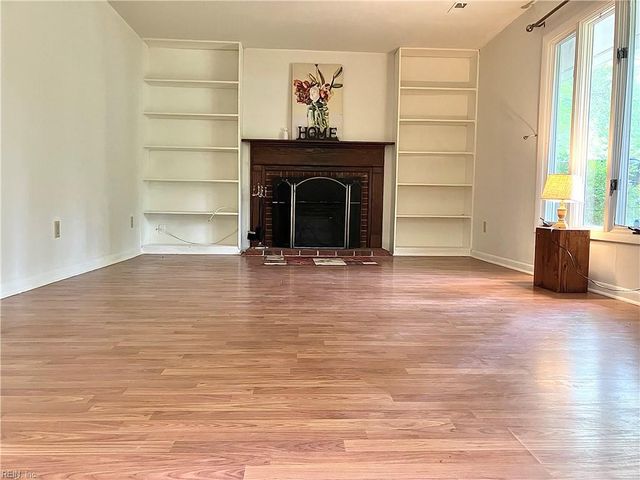 102 Stavenger CT, Williamsburg, VA 23188
