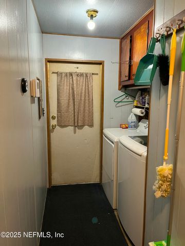 101 HUMMINGBIRD Trail, Crescent City, FL 32112