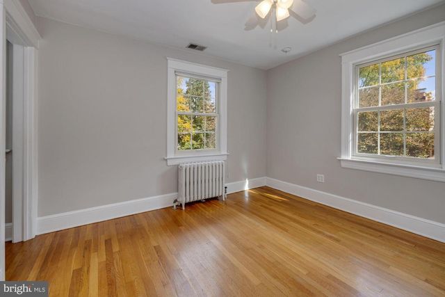 8020 PARK LN, Bethesda, MD 20814