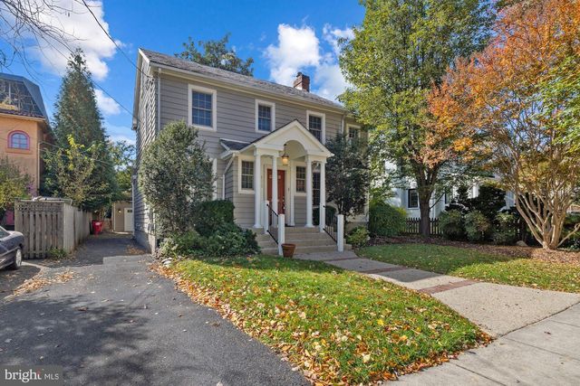 8020 PARK LN, Bethesda, MD 20814