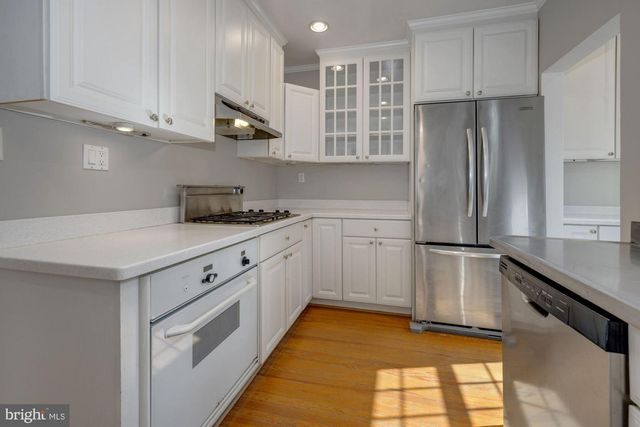 8020 PARK LN, Bethesda, MD 20814