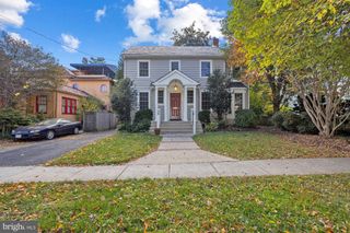 8020 PARK LN, Bethesda, MD 20814