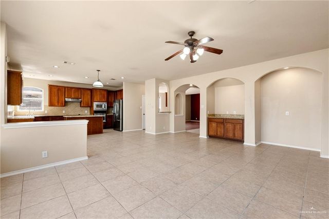 2320 Fairmont Avenue, Mcallen, TX 78504