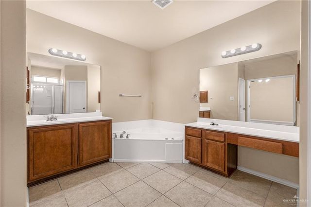 2320 Fairmont Avenue, Mcallen, TX 78504