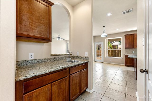 2320 Fairmont Avenue, Mcallen, TX 78504