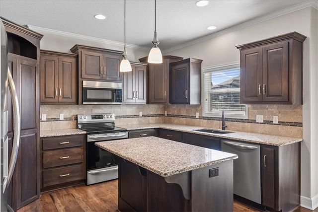 25247 W 147th Court, Olathe, KS 66061