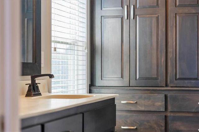 25247 W 147th Court, Olathe, KS 66061