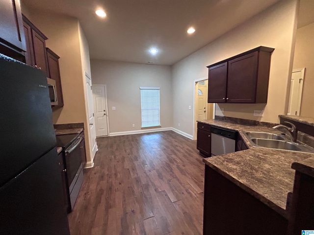 338 IVY HILLS CIRCLE, Calera, AL 35040