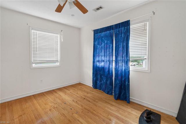 101 Garrett DR, Hampton, VA 23669