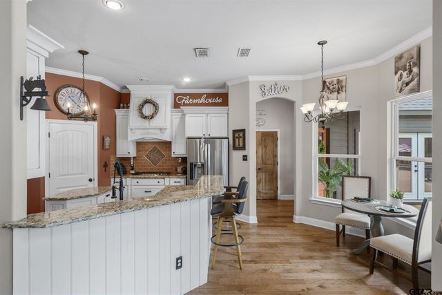 11088 State Highway 19, Edgewood, TX 75117