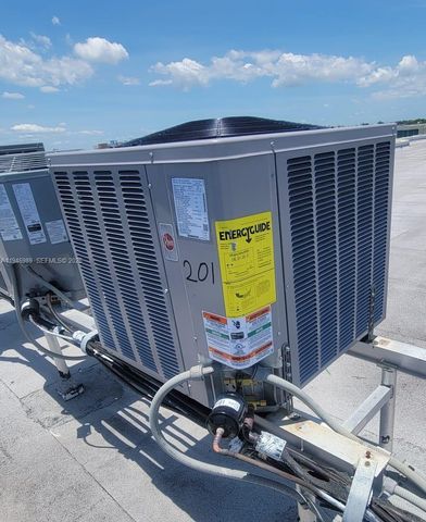 121 SE 3rd Ave 201, Dania Beach, FL 33004