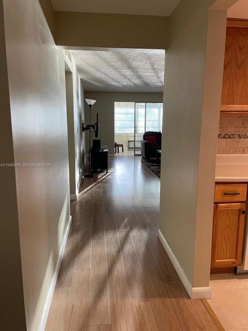 121 SE 3rd Ave 201, Dania Beach, FL 33004