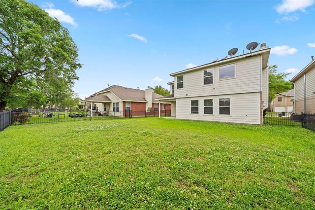 3318 Forest Willow Lane, Houston, TX 77068