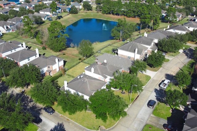 3318 Forest Willow Lane, Houston, TX 77068