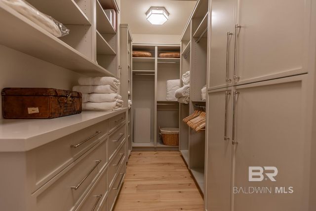 314 De La Mare Avenue 2, Fairhope, AL 36532