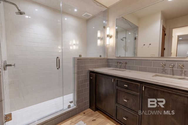 314 De La Mare Avenue 2, Fairhope, AL 36532