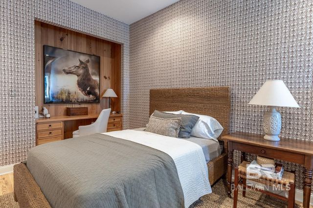 314 De La Mare Avenue 2, Fairhope, AL 36532