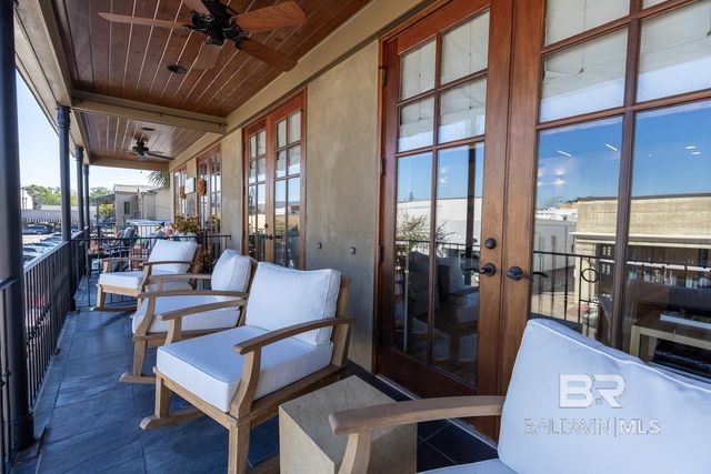 314 De La Mare Avenue 2, Fairhope, AL 36532