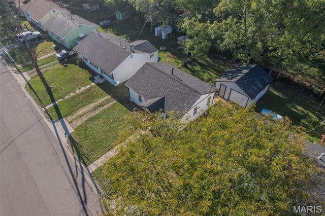 406 Perry St, Lebanon, MO 65536