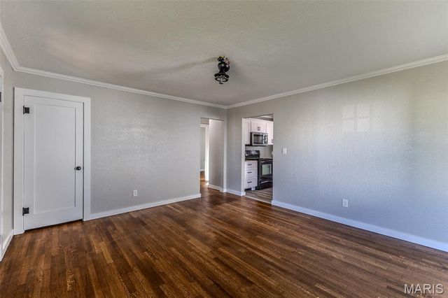 406 Perry St, Lebanon, MO 65536