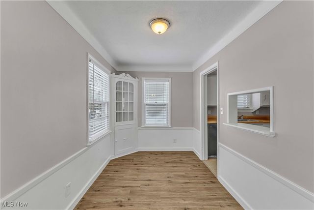 595 Oakmoor Road, Bay Village, OH 44140