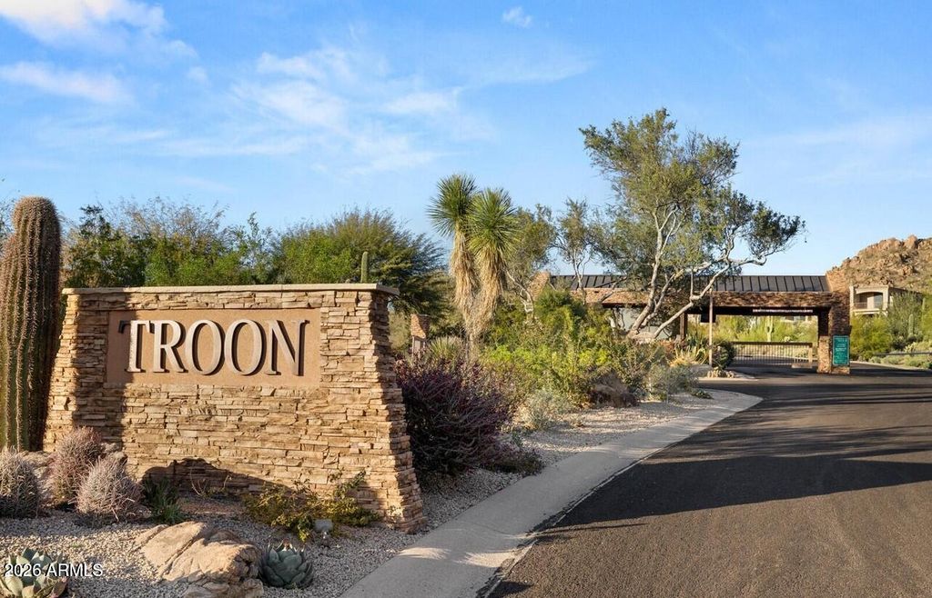 25150 N WINDY WALK Drive 14, Scottsdale, AZ 85255 — photo 2
