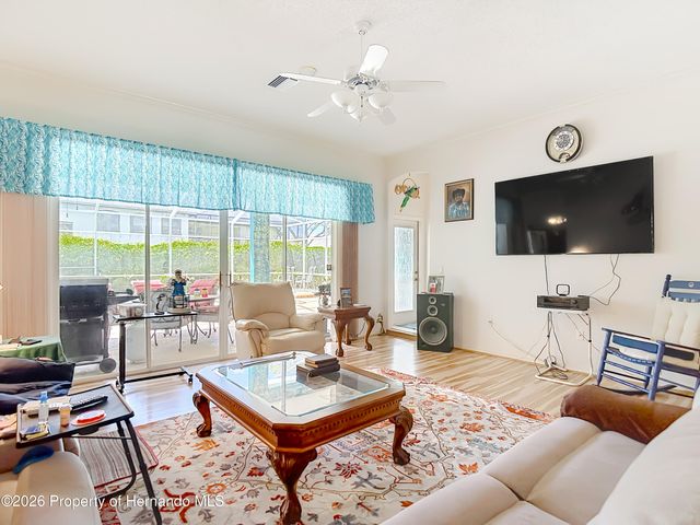 8410 Maybelle Drive, Weeki Wachee, FL 34613