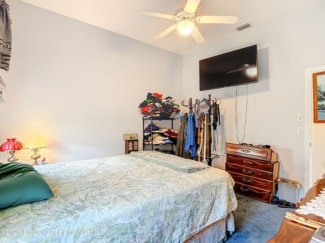 8410 Maybelle Drive, Weeki Wachee, FL 34613