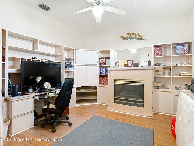 8410 Maybelle Drive, Weeki Wachee, FL 34613