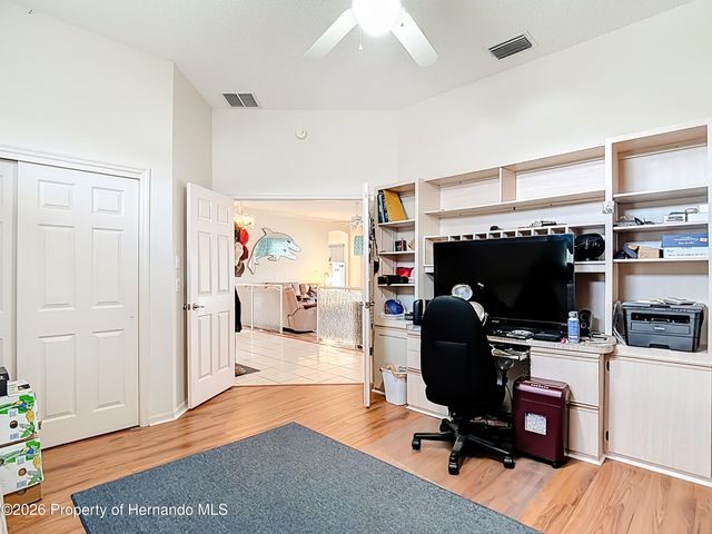 8410 Maybelle Drive, Weeki Wachee, FL 34613