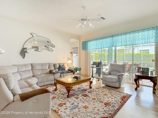 8410 Maybelle Drive, Weeki Wachee, FL 34613