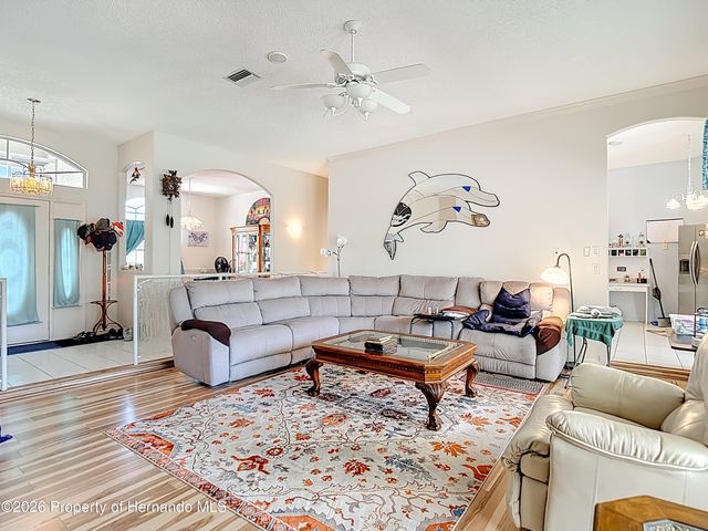 8410 Maybelle Drive, Weeki Wachee, FL 34613