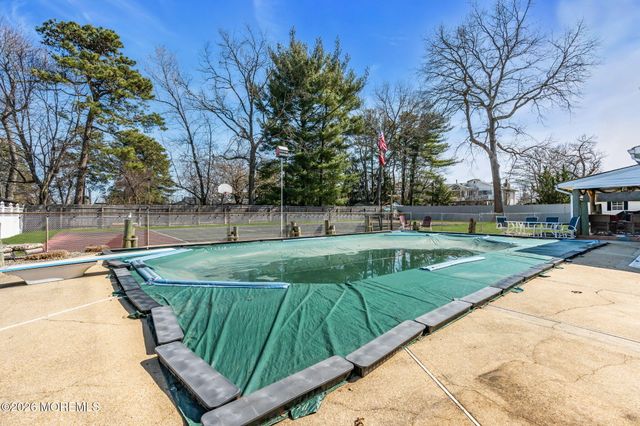 447 Birch Bark Drive, Brick, NJ 08723