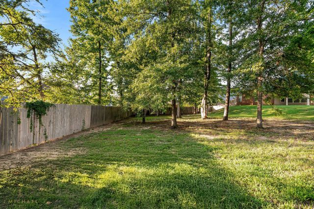 1940 Honeytree Trail, Haughton, LA 71037