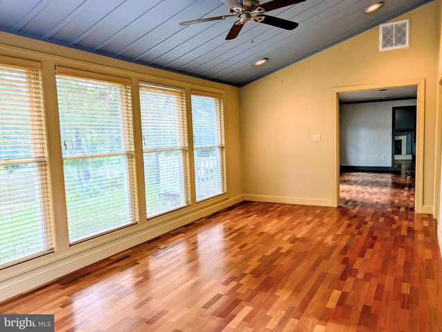 250 MARION DR, Seaford, DE 19973