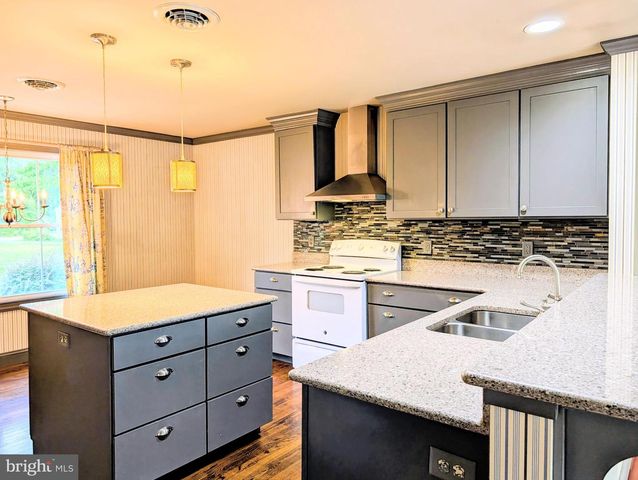 250 MARION DR, Seaford, DE 19973