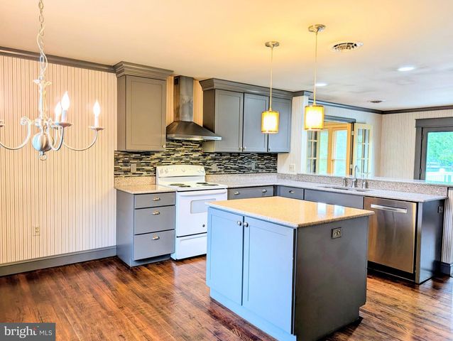 250 MARION DR, Seaford, DE 19973