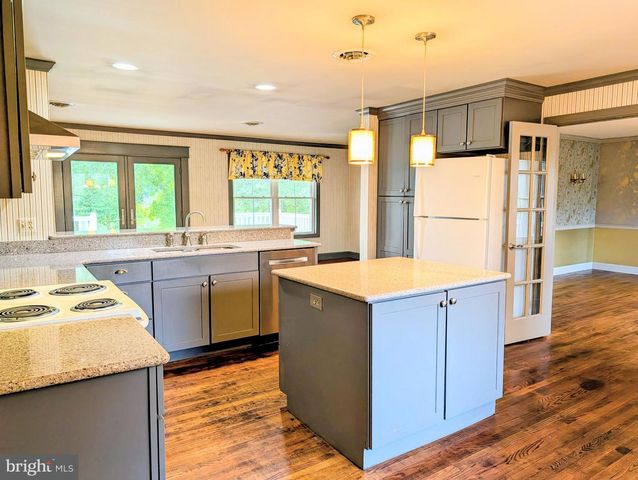 250 MARION DR, Seaford, DE 19973