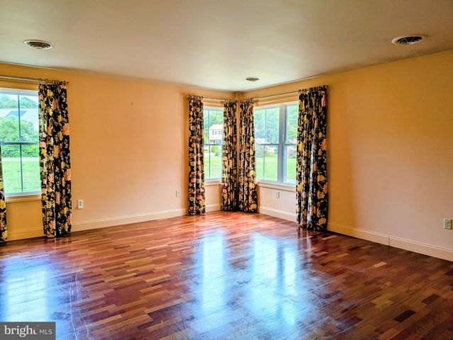 250 MARION DR, Seaford, DE 19973