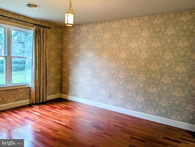 250 MARION DR, Seaford, DE 19973