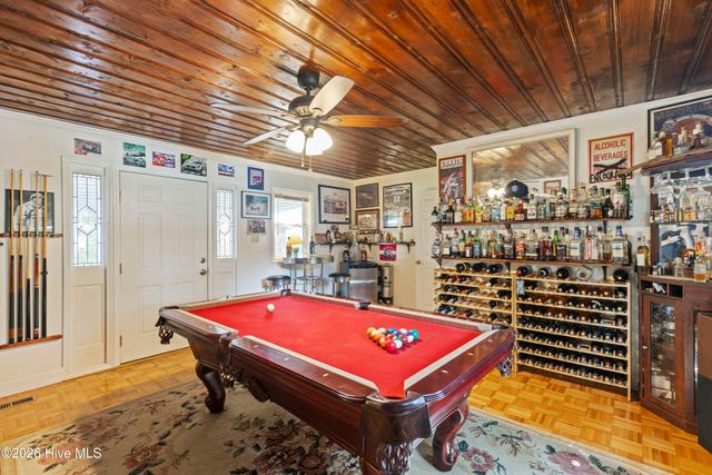 105 NW 7th Street, Oak Island, NC 28465