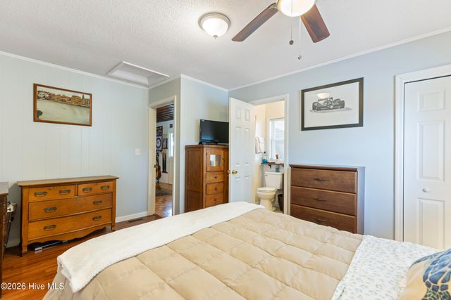 105 NW 7th Street, Oak Island, NC 28465