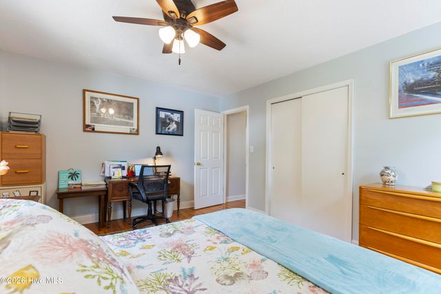 105 NW 7th Street, Oak Island, NC 28465