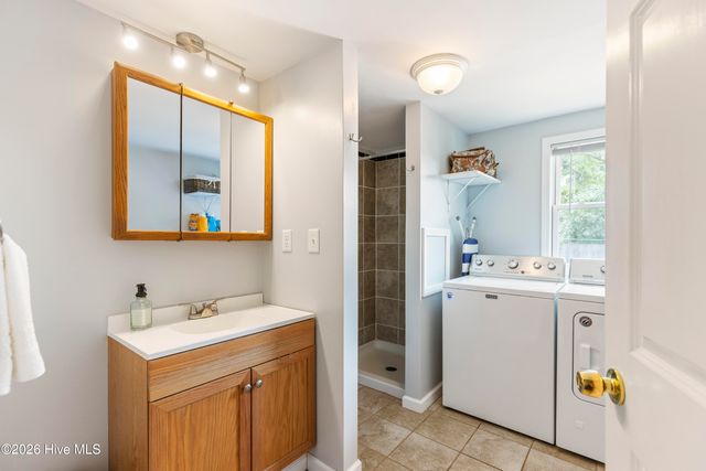 105 NW 7th Street, Oak Island, NC 28465
