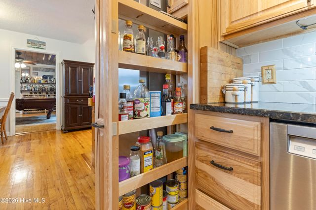 105 NW 7th Street, Oak Island, NC 28465