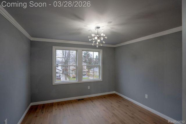 8475 Stout Avenue, Warren, MI 48093