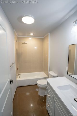 8475 Stout Avenue, Warren, MI 48093