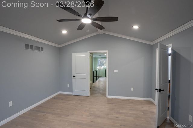 8475 Stout Avenue, Warren, MI 48093